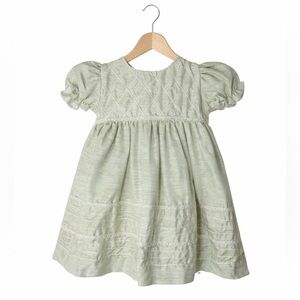 Vintage Light Sage Green Dress. Size 6, excellent Vintage Condition
